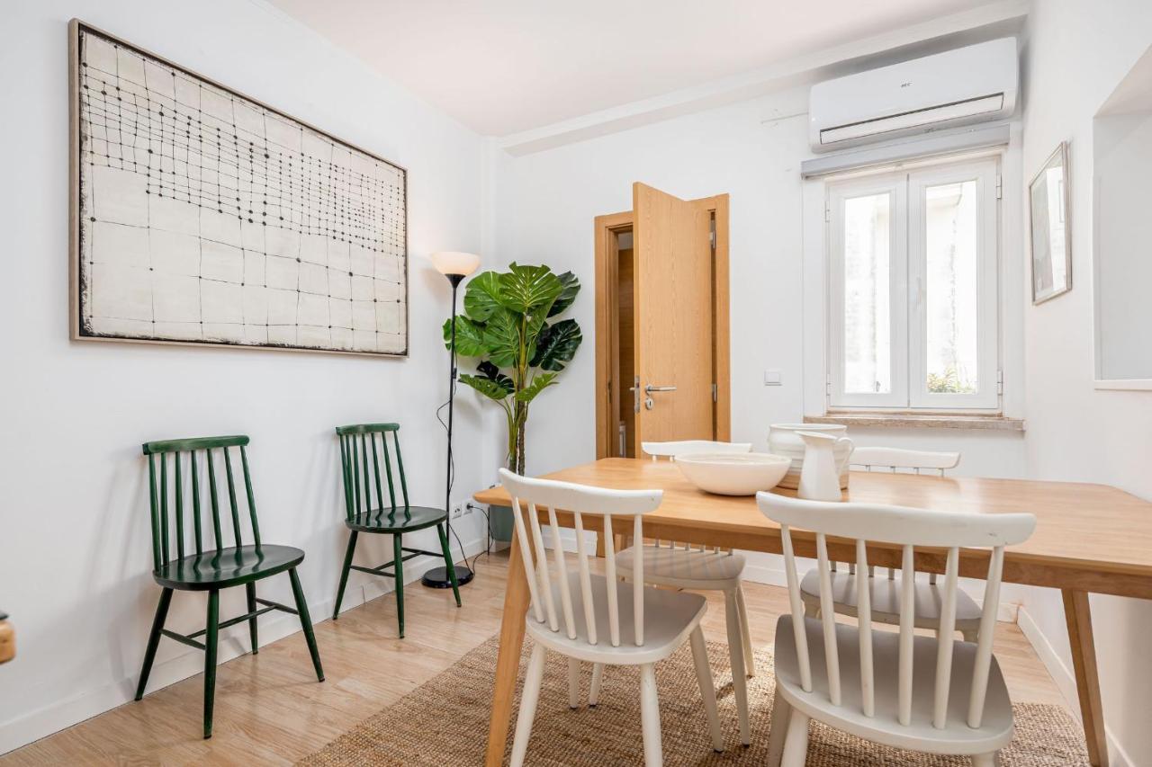 Lapa 3Bdr Duplex W/ Balcony By Lovelystay Lisboa المظهر الخارجي الصورة